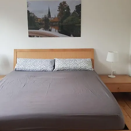 Helle Dhh Mit Ueberdachter Terrasse * Oldenburg