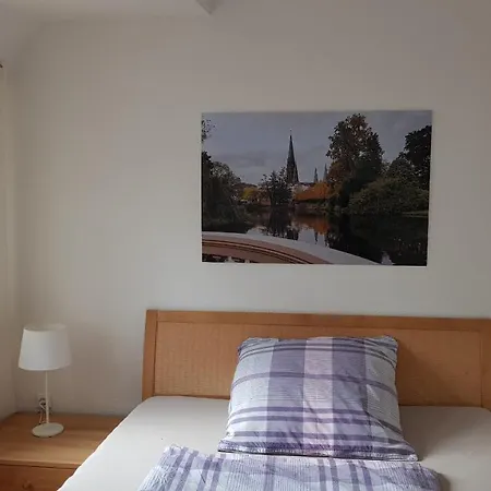 Helle Dhh Mit Ueberdachter Terrasse Apartamento