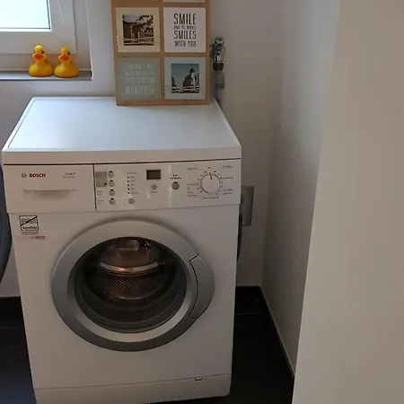 Helle Dhh Mit Ueberdachter Terrasse Oldenburg