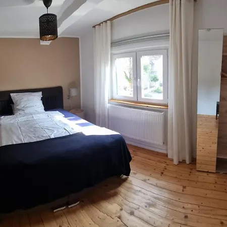 Helle Dhh Mit Ueberdachter Terrasse * オルデンブルク