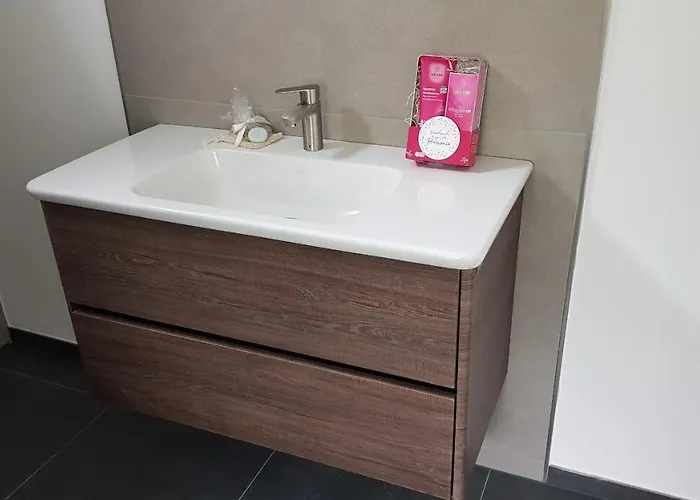 Helle Dhh Mit Ueberdachter Terrasse Lejlighed